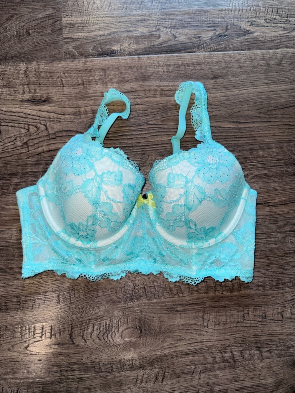 Victoria's Secret Light Green Mesh Rhinestone Lined Demi Bra- 36C